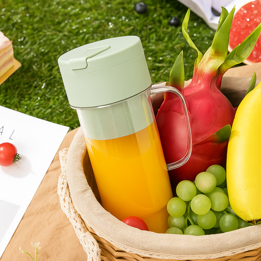 Portable Mini Juicer Blender With Straw Cup | Juicer Portable Outdoor Juicing Cup | Home Mini Cordless Juicer (random Color)